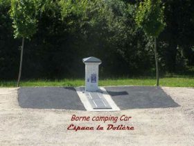 CAM_Borne aire camping car_beauzac_